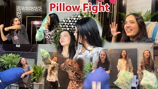 Pillow Fight  🤺- Rabia hwi behosh l HIRA FAISAL l IQRA l FATIMA l RABIA l ZAINAB