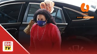 Kerajaan Gagal Lucut Hak Barang Kemas, Jam, Beg Tangan Milik Najib, Rosmah