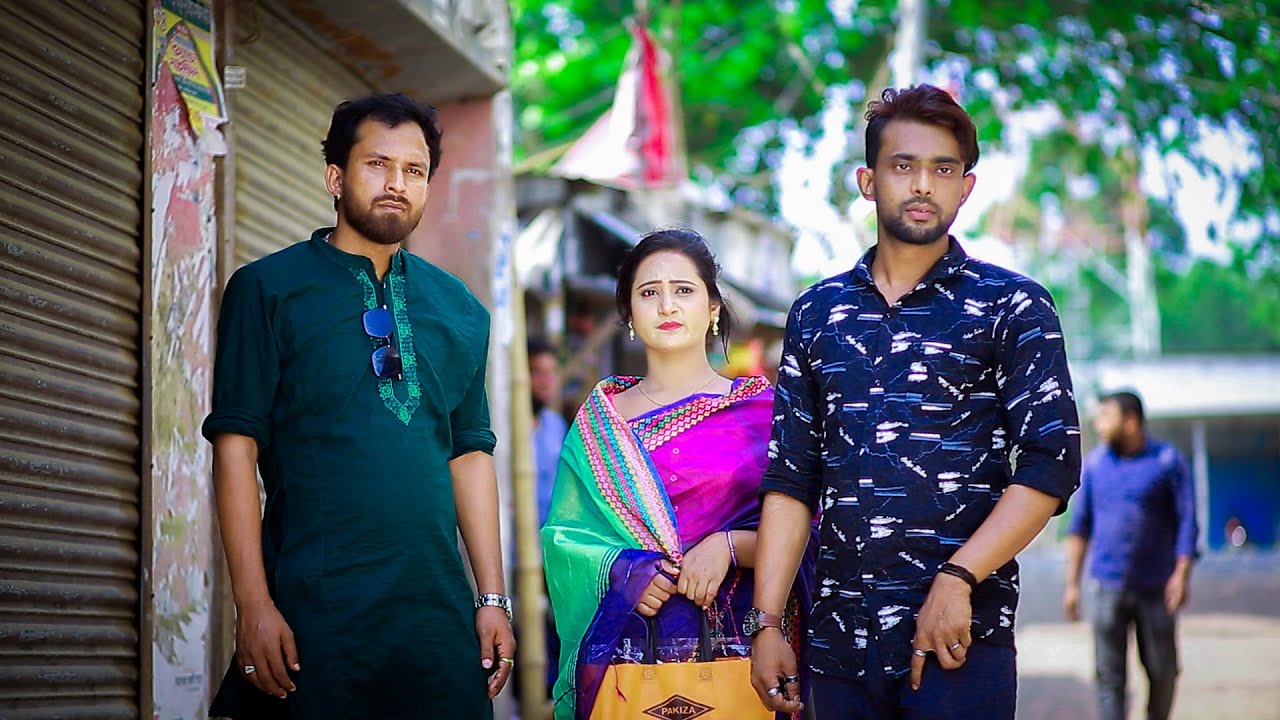 বউয়ের জন্য ছোট বোনকে একটা থ্রি-পিচ কিনে দিতে পারলো না বড় ভাই, কিছুক্ষণ পর যা ঘটল  ।। Far Motivation