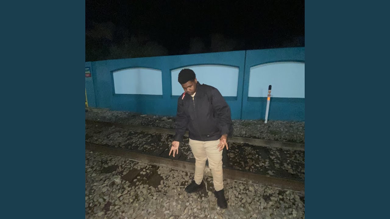 YouTube पर Turning Up देखें