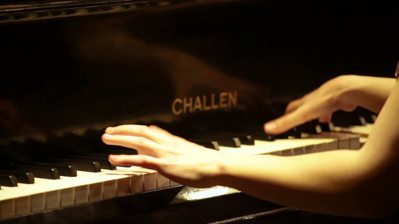 C. Debussy: Ballade - Esther Birringer