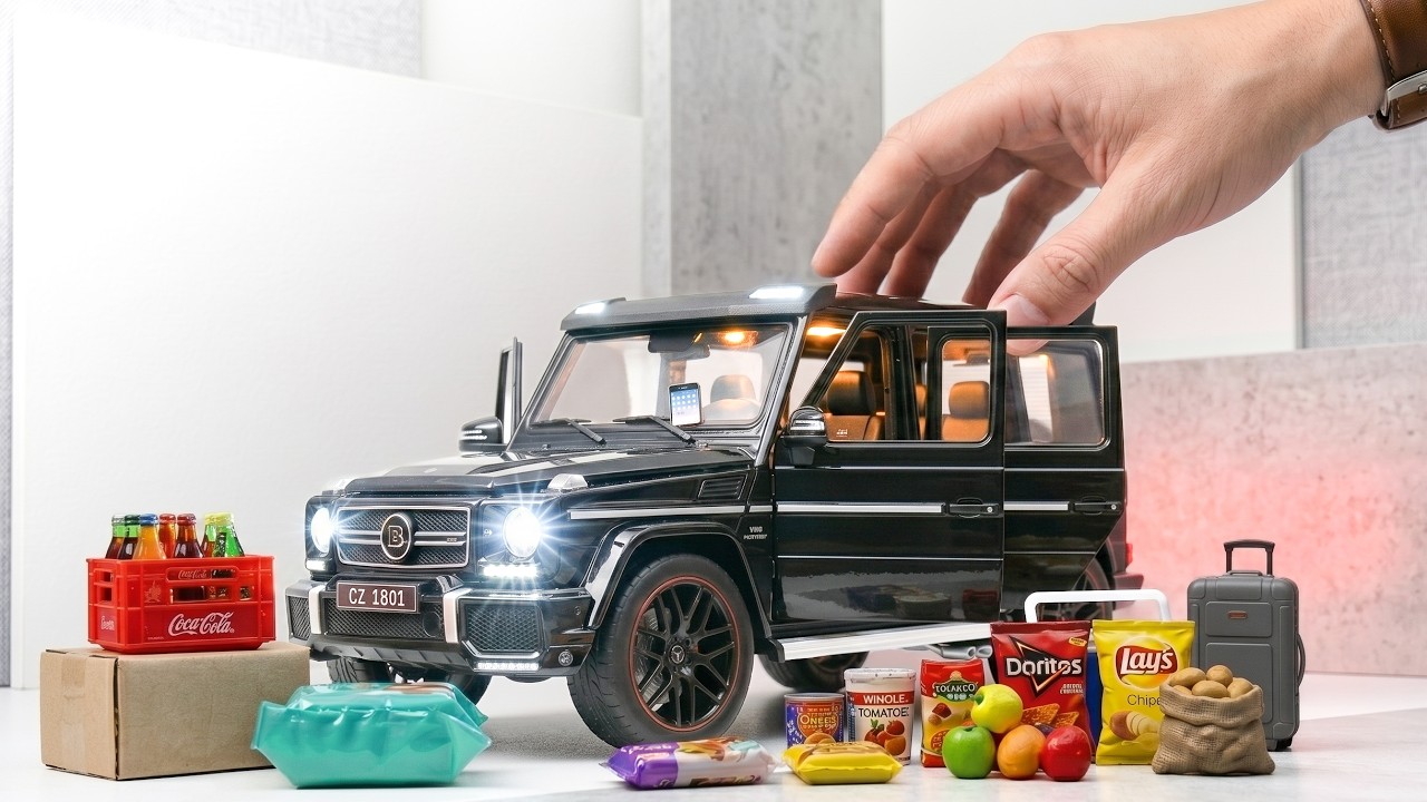 Mercedes-Benz G-class Brabus 800 1/18 scale model Almost Real