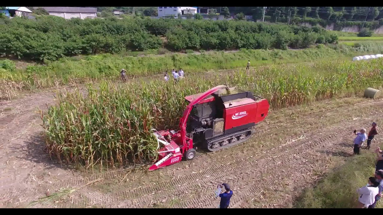 궤도형 자주식베일러 WC-3000L (JH축산)