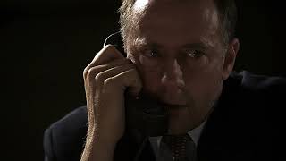 24 (2001–2010) Day 1: 8:00 p.m.-9:00 p.m. Mason: Jack, "what the hell is going on?"