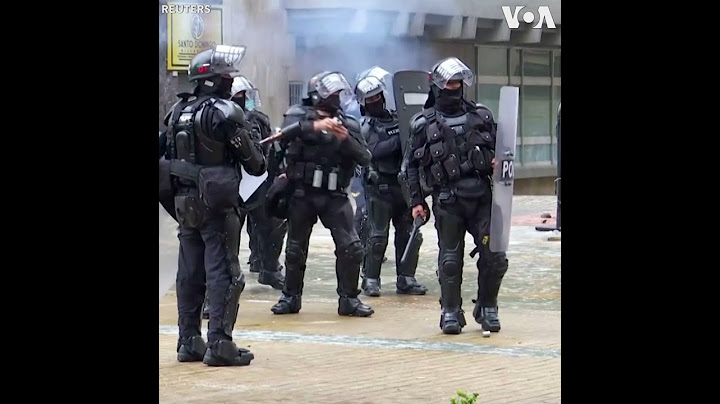 ‘Yan Sanda Sun Yi Amfani Da Ruwa Da Hayaki Mai Sa Hawaye A Kan Masu Zanga-zanga A Bogota