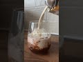 مشروب كاكاو بالحليب المثلج Shorts 