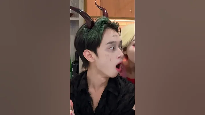 The Imp is doing a magic trick. #devil #lilith #funny #shorts