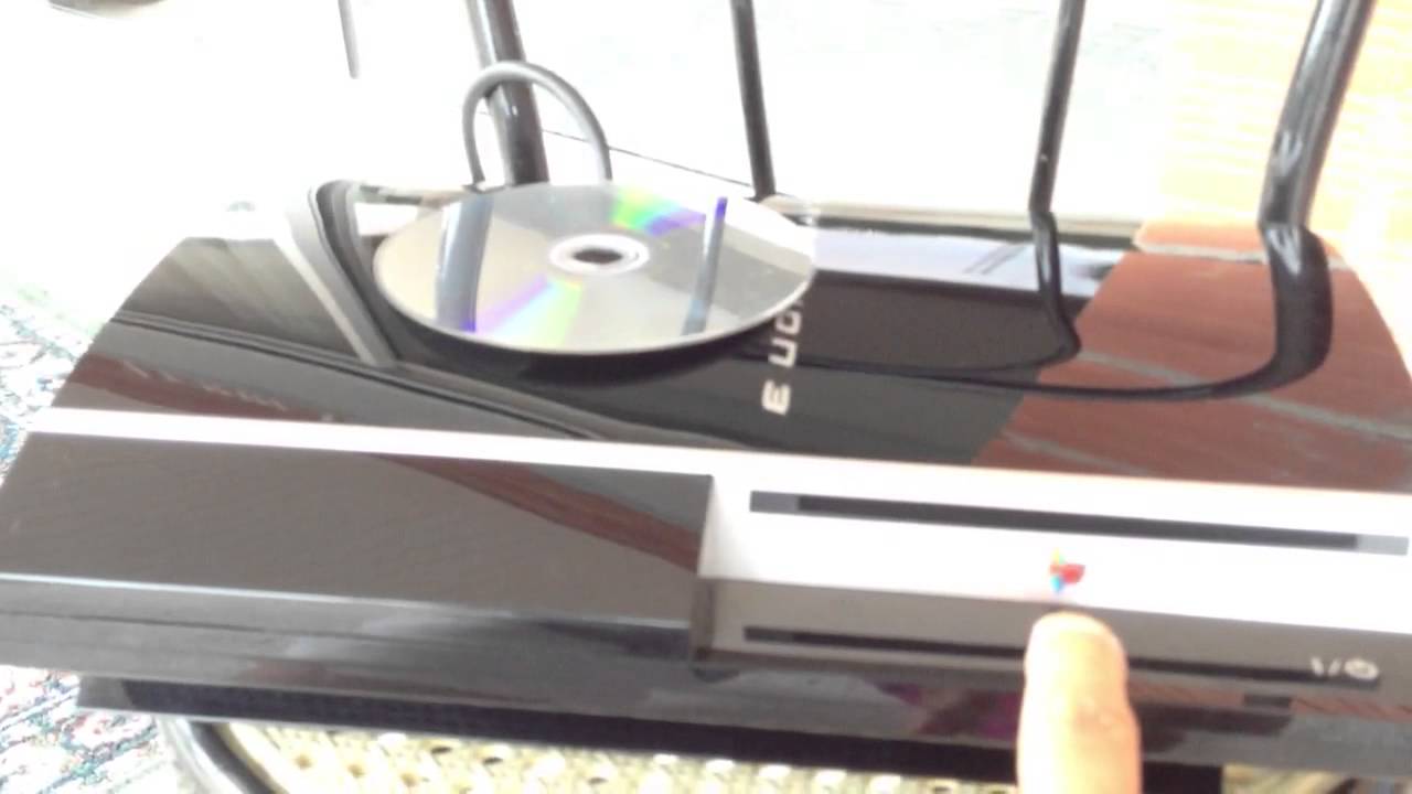 Comment nettoyer sa PS3 sans démontage - YouTube