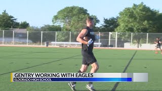 NFL player, former Eldorado standout, training with current high school players