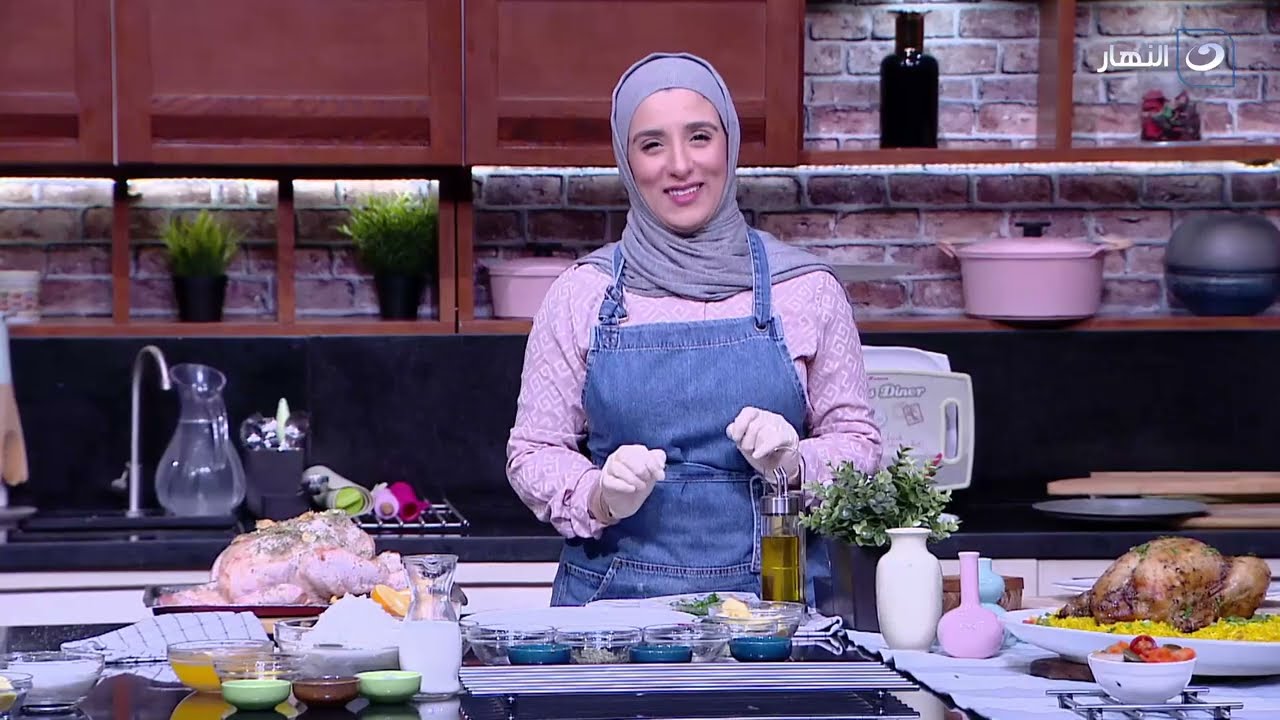 أكلة بيتي | الجمعة - 30 ديسمبر 2022 - فراخ بتتبيلة الديك الرومي و مخبوزات النجمة بالشيكولاتة