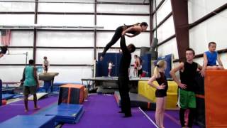 Acrobatic Gymnastics/Standing Practice Session -W- Student and Lex Peters