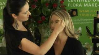 Zuii Organic Flora Liquid Foundation