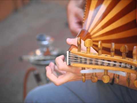 عزف عود شرقي