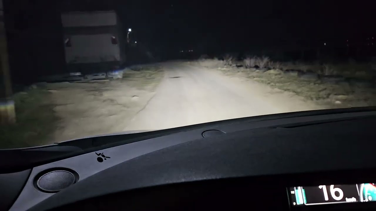 Установили Bi-LED линз AMS A3Max в Renault Scenic 3 – Отзыв клиента (2)