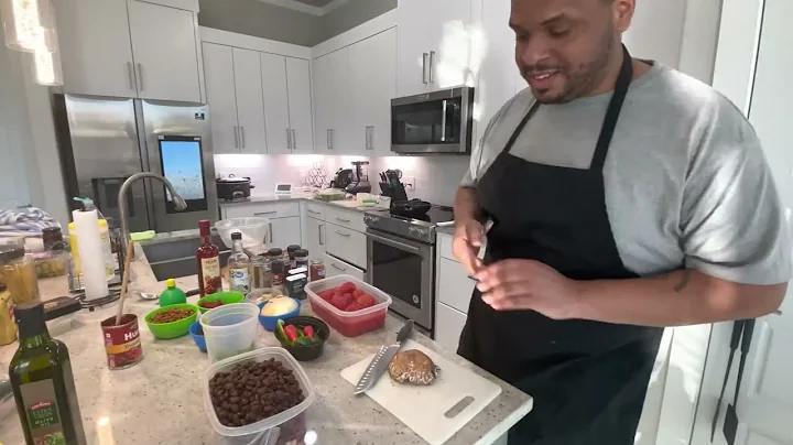 Vegan Chili by Shawn Washington & Umi Fresh Corpor...