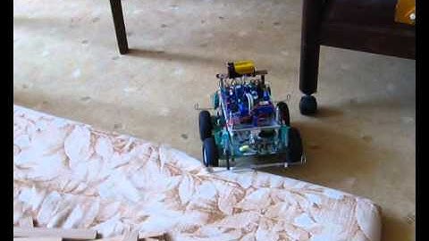 Robot with RC5 protocol remote control with ATmega32
