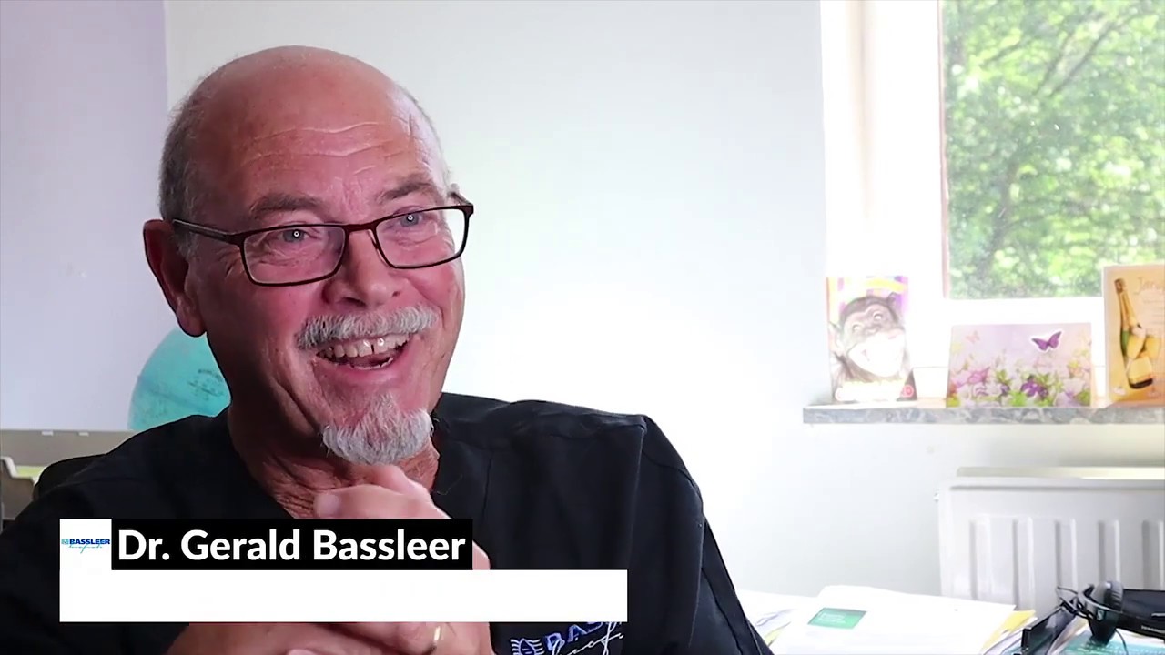 Vlaams Interview G. Bassleer: Dr. Bassleer Biofish Food (EN subtitles= 