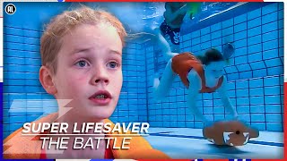 HIERMEE KUN JE LEVENS REDDEN!🏊🏼 | The Battle Lifesaver | Zappsport