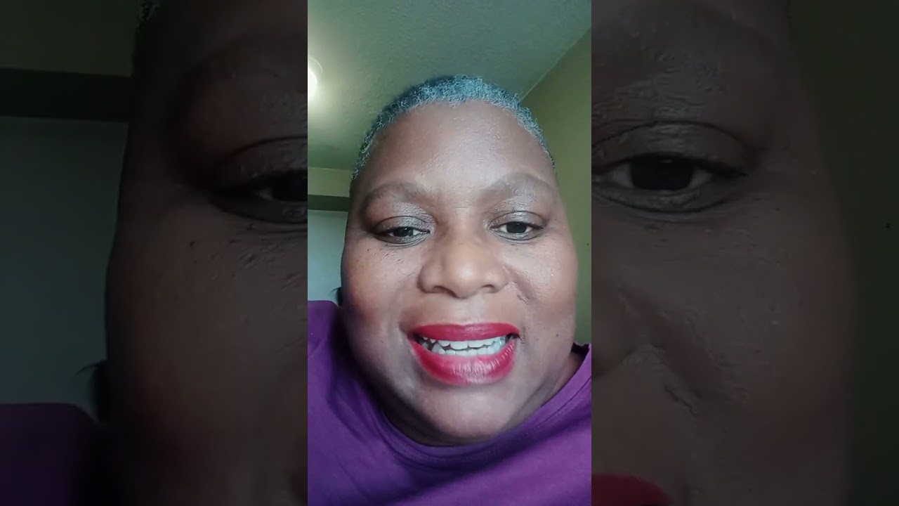 umntwana wentombi uzigodusa njani, xa kutheni