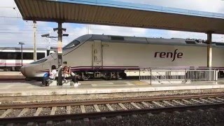 Renfe S-130 Euromed saliendo / leaving Tarragona 21-05-2016