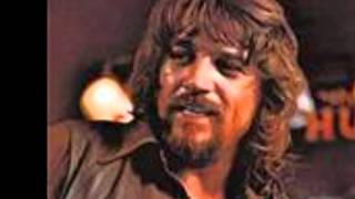 Video thumbnail of "HE WENT TO PARIS WAYLON JENNINGS"