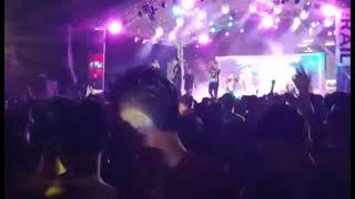 Mike Kosa feat. Ayeeman - "Lakas Tama" Live at Amoranto Sports Complex Quezon City