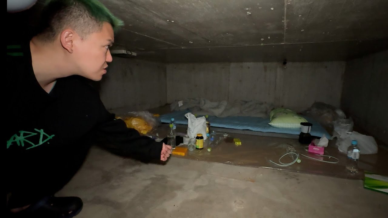 「絶対に入ってはいけない」と言われた地下室に勝手に人が住み着いていました