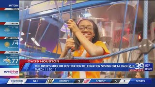 Spring Break science experiments at The Children's Museum with Mr. O