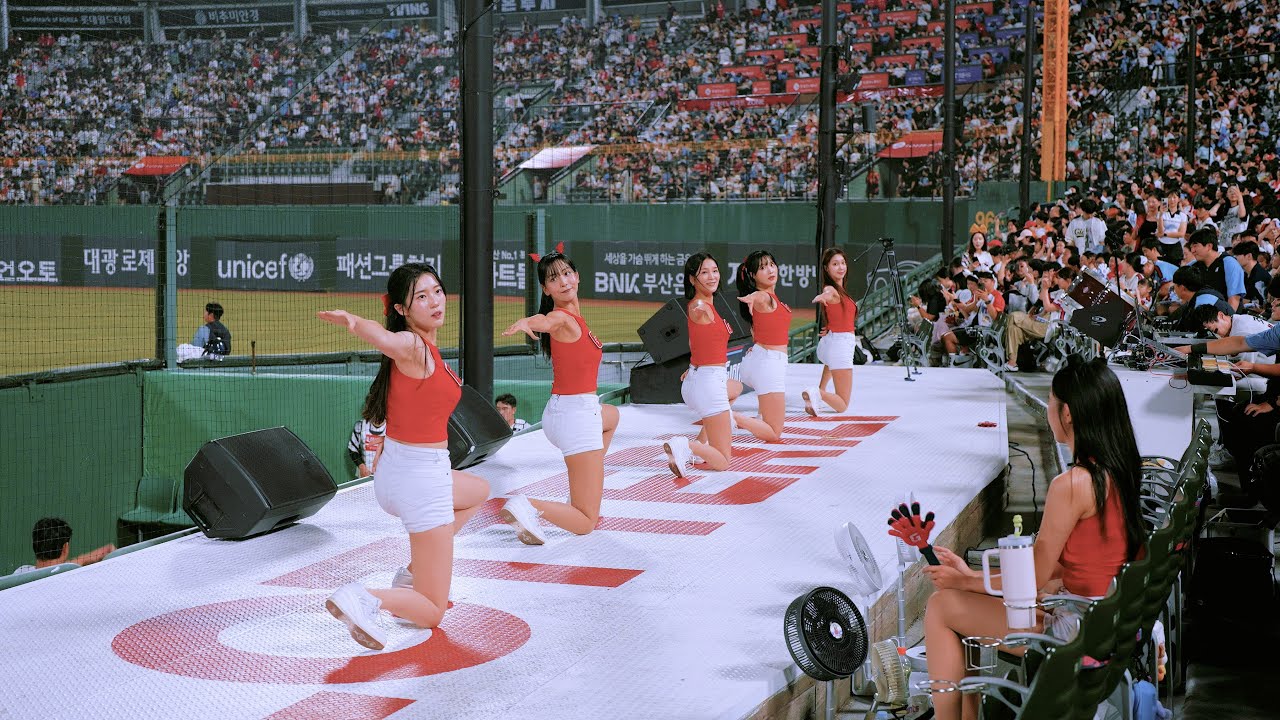 롯데자이언츠 응원가 Dream of Ground #우신희 #목나경 #이시윤 #최홍라 #박담비 #롯데자이언츠치어리더 #치어리더직캠