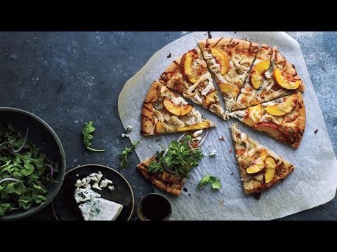 Peach and Gorgonzola Chicken Pizza Recipe