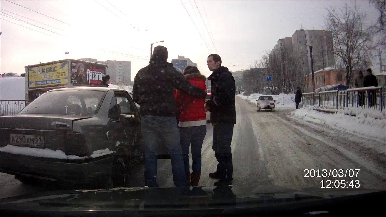 Драки на дорогах жестокие. Конфликт на дороге. Драка тв. Разборки на дороге спб. Драки на дорогах подборка.