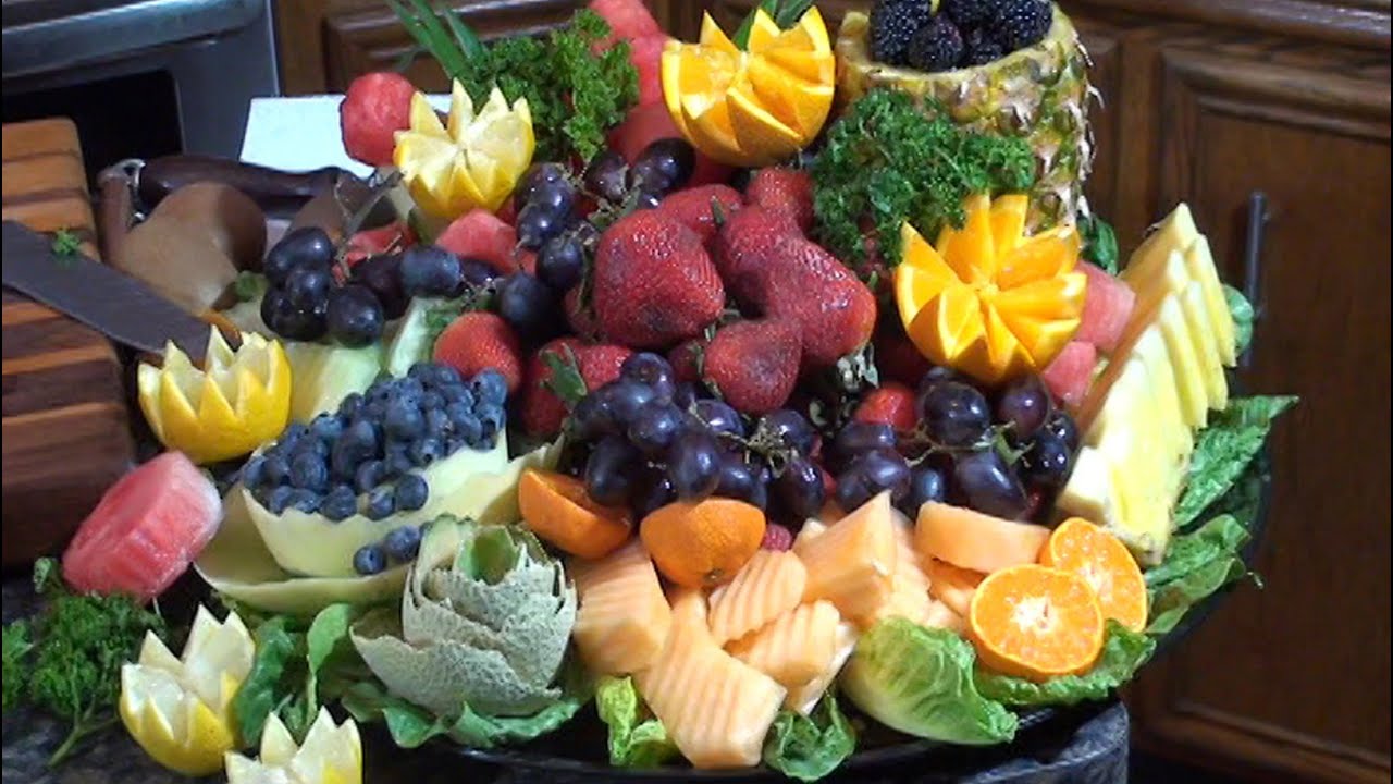 Easy fabulous fruit trays for graduations, Weddings, easy decorations
