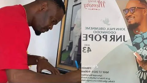 Zubby Michael At Junior Pope Burial.