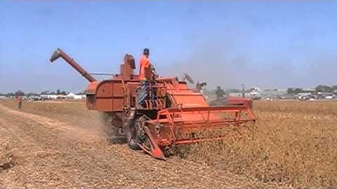 Allis-Chalmers 100 All-Crop Combine