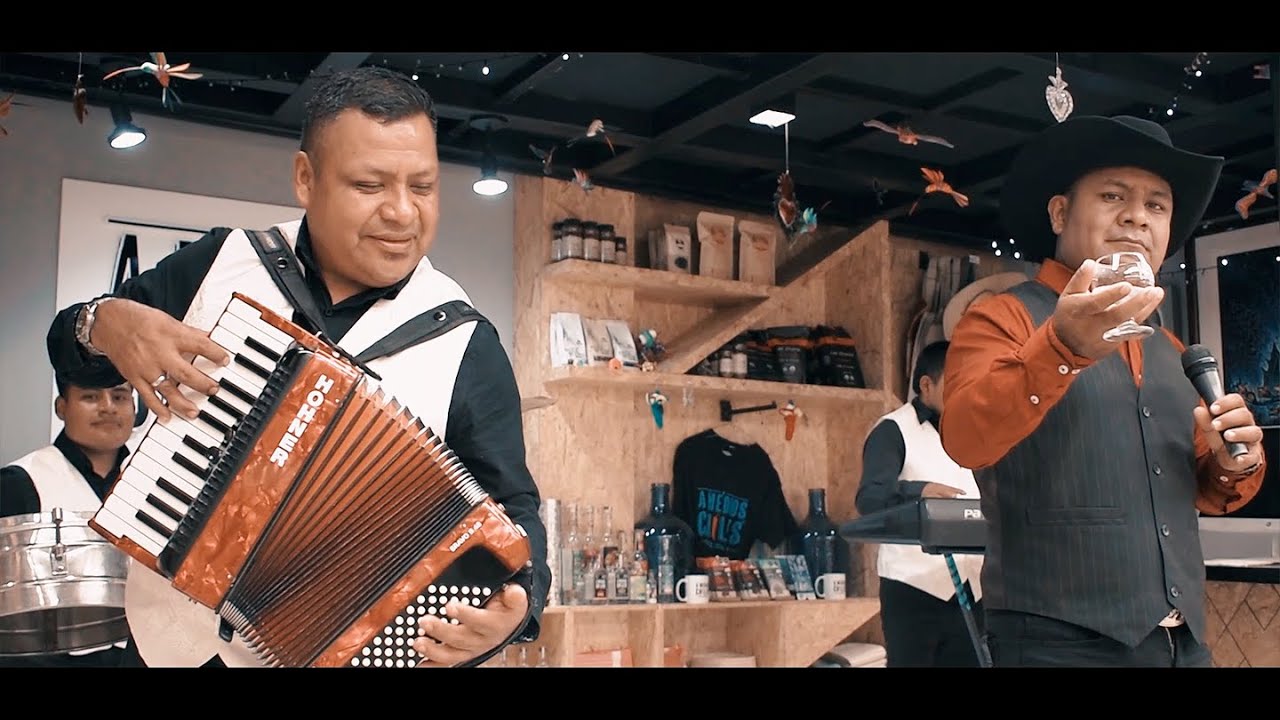 El Tango de Mi Barrio | Videoclip Oficial Milo Sánchez y Sus Internacionales