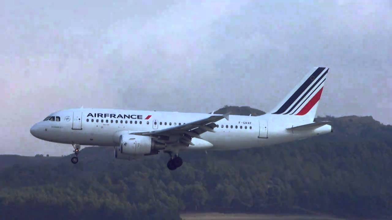 air france landing in madrid YouTube
