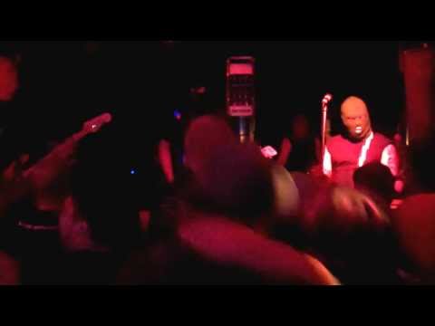 Masked Intruder - How Do I Get to You?