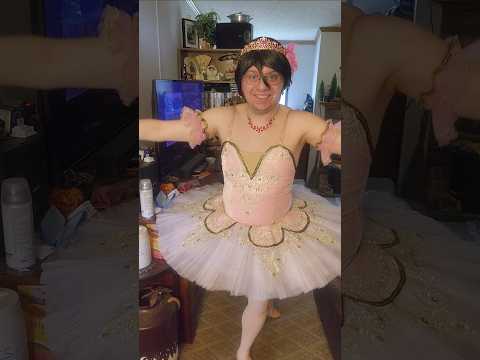 🩰 #oc #occosplay #ballet #ballerina #dance #cosplay #balletslippers #enpointe #tutu #shorts