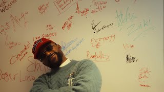 Iyanya - Blue Waters (Visualizer)