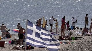 Greek Consumers Splurge Amid Crisis Greek Consumers Splurge Amid Crisis