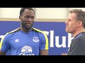 Jamie Carragher goes HEAD-TO-HEAD with Romelu Lukaku 😲