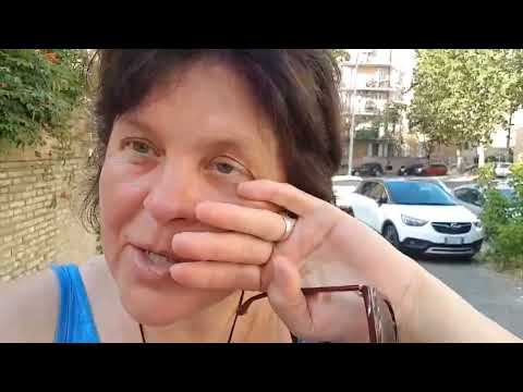 Италия! Жара добивает! Светлана приехала в гости к подруге