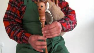 Hümmelchen in 'Kinder Bock' design