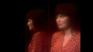 Linda Ronstadt - Get Closer [AI enhanced to full HD!] (1982)