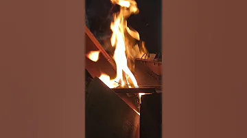 صوت الحطب والخشب The Sound Of Firewood 