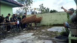 Pelatih kentongan banyumas sang juara sampe joged joged