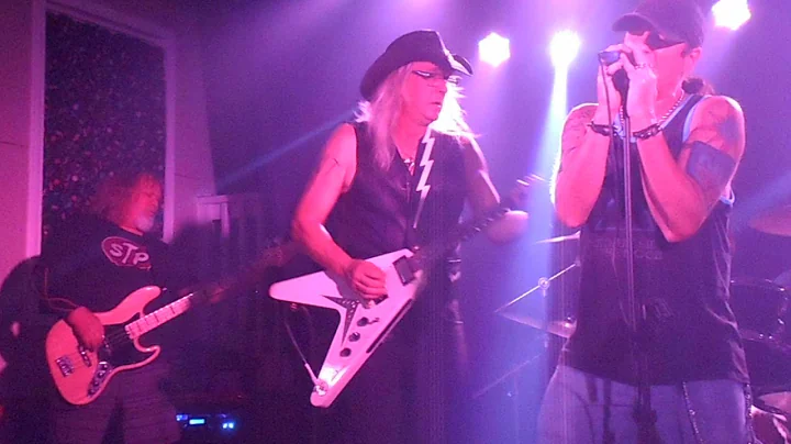 Rainbow in the Dark cover featuring Michael Teeter