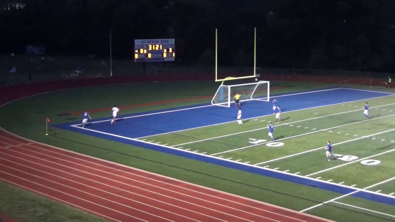 Boys Varsity Soccer: Trinity Catholic defeats Lutheran St. Charles 10.9.18