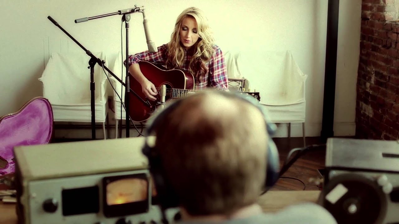 Ashley Monroe - Hickory Wind (Nashville Time Machine Session)