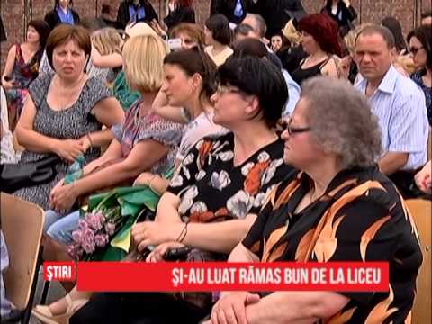 Şi-au luat rămas bun de la liceu